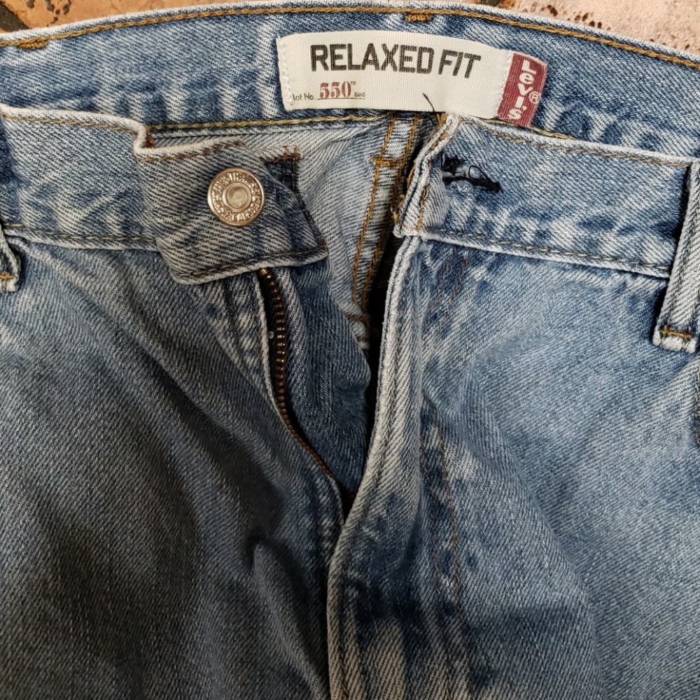 🎶Levi's 🎵 - Picture 3 of 3